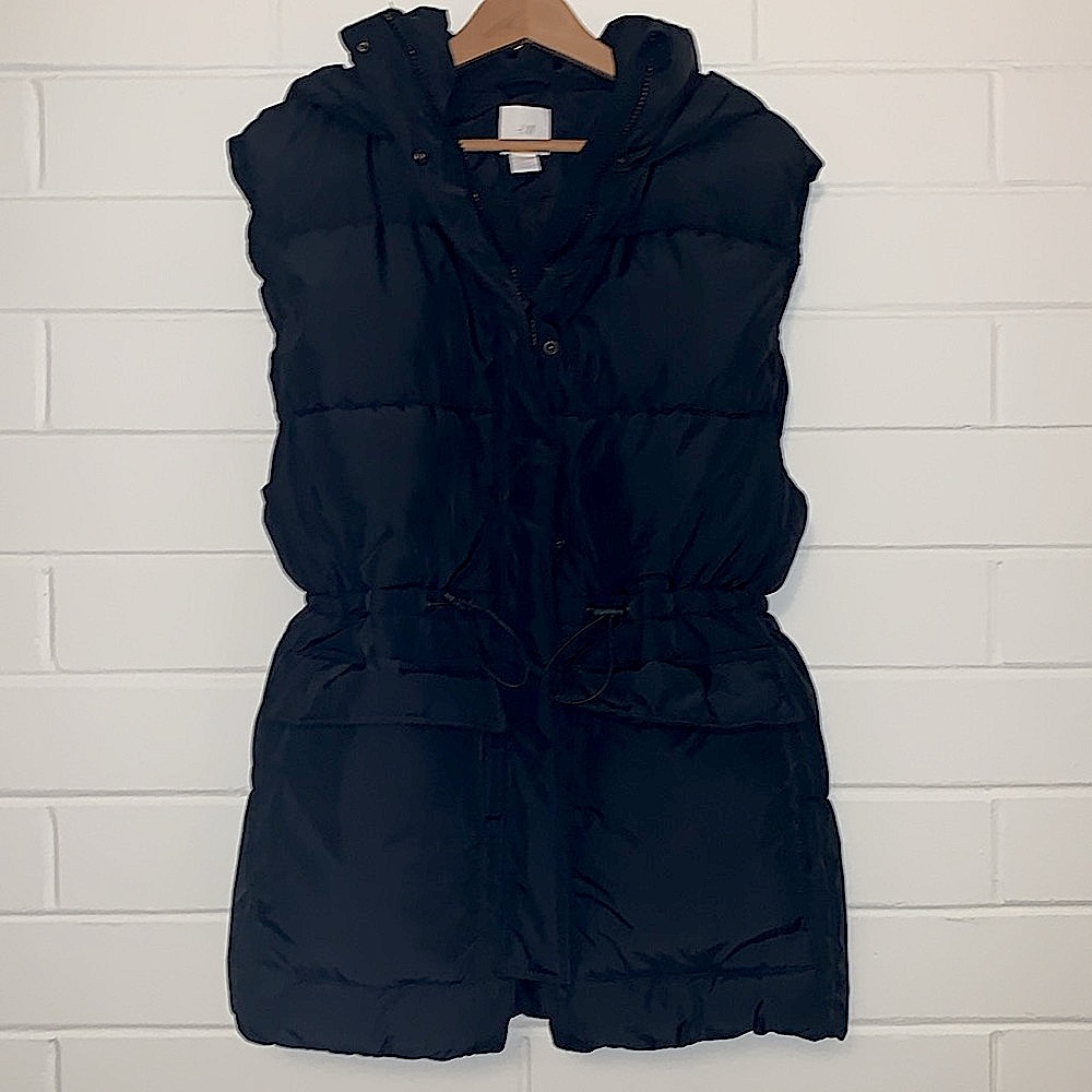 H&M Puff Vest w/adjustable cinch waist